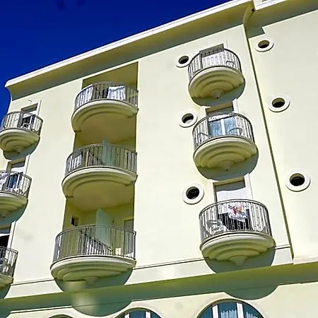 Europa Hotel 3*